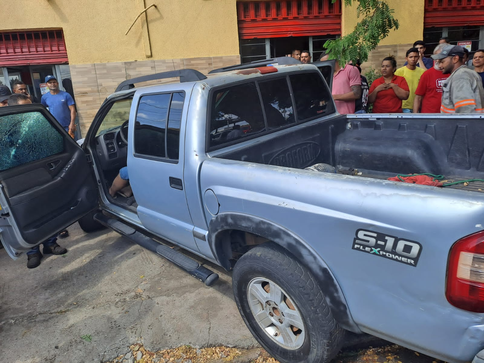 Sargento da PM é morto com vários tiros em Teresina