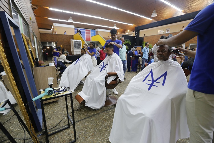 Alepi oferece serviços de beleza e saúde na 1ª Semana do Servidor