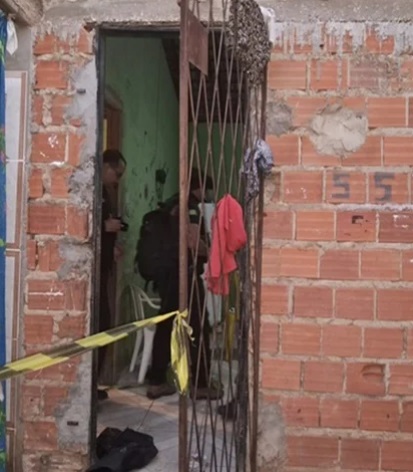 Suspeitos invadem casa e executam jovem na frente da mãe em Teresina