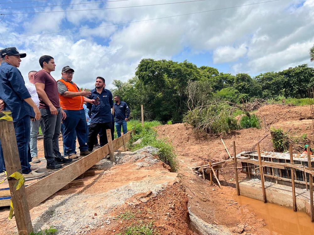 PI-225 que liga Aroazes e Santa Cruz dos Milagres ganhará asfalto