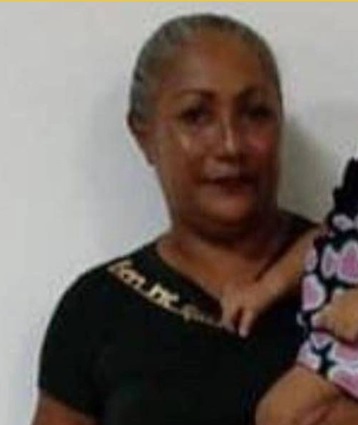 Mulher morre vítima de bala perdida na porta de casa em Teresina