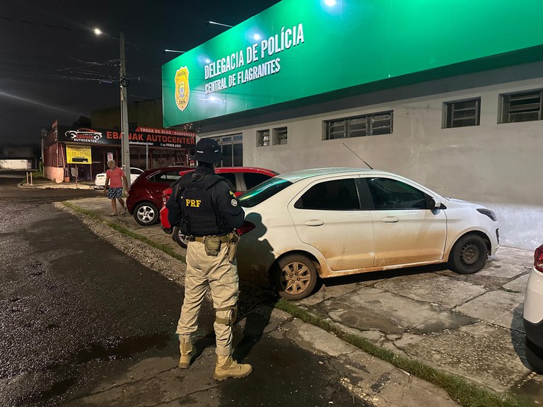 Veículo alugado há três anos e não devolvido é recuperado pela PRF em Teresina