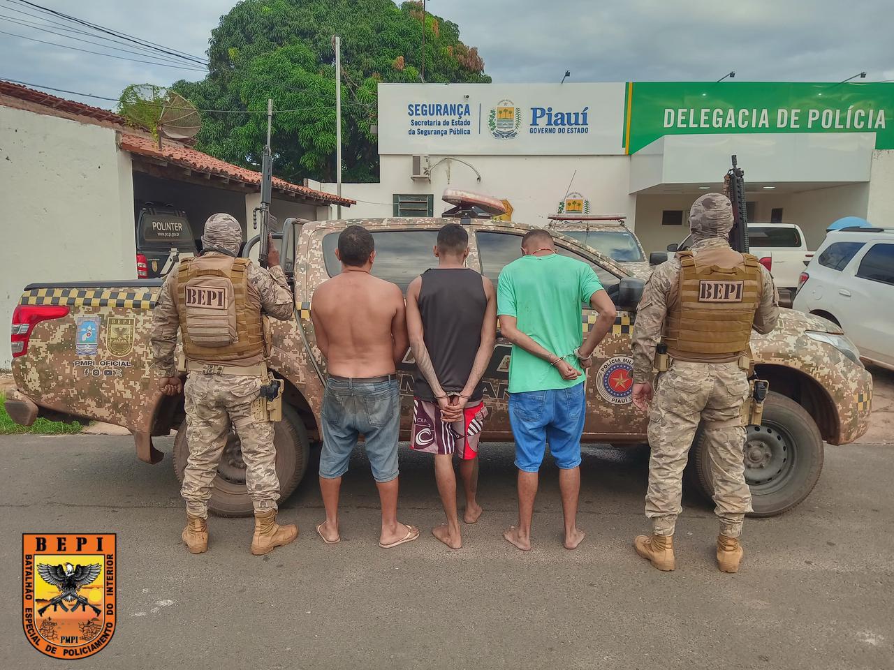 PMPI prende trio suspeito de realizarem vários crimes na região Norte do Piauí