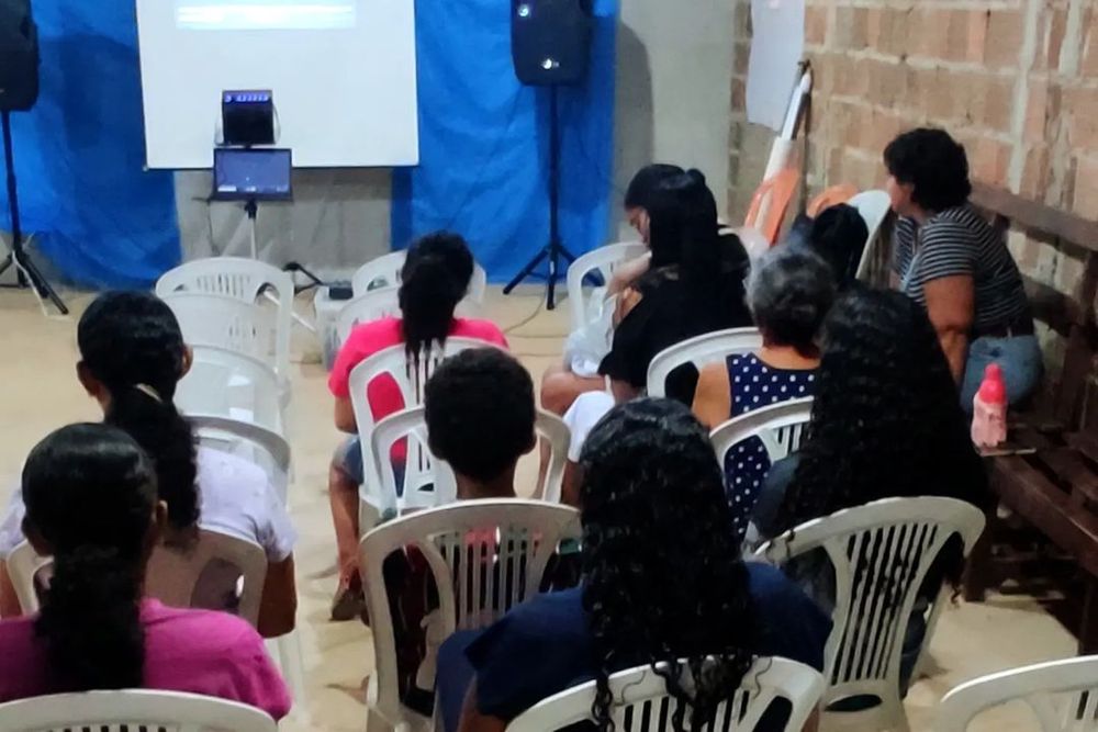 Cine Cajuína leva cinema e reflexão às comunidades periféricas de Parnaíba